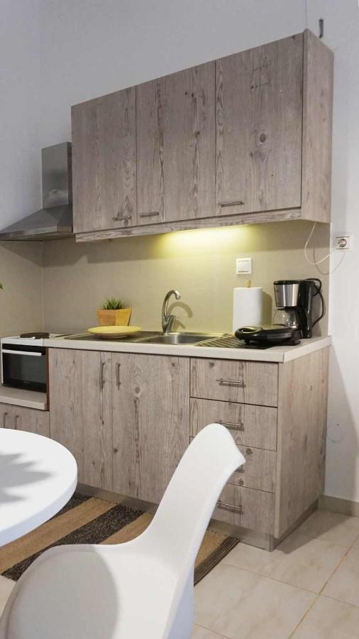 Studio Eleni - Oasis Holiday Houses Kokkinos Pirgos Buitenkant foto