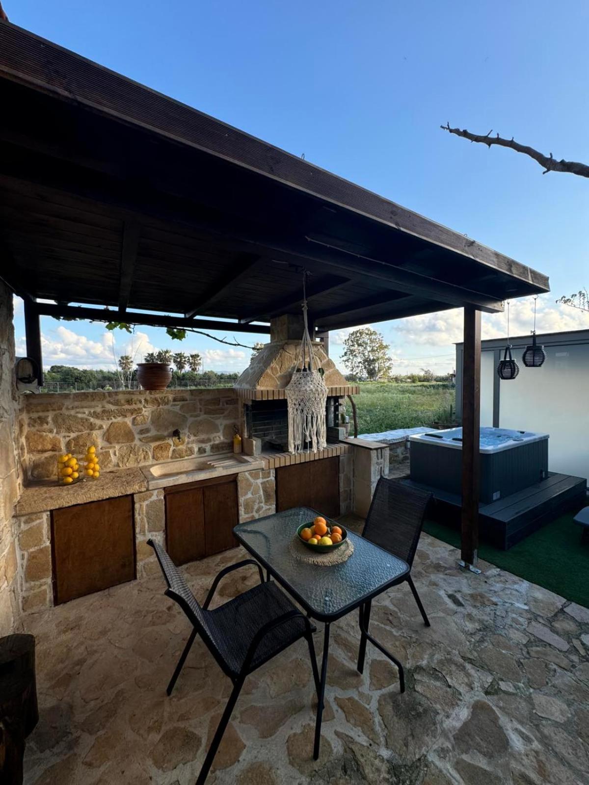 Studio Eleni - Oasis Holiday Houses Kokkinos Pirgos Buitenkant foto