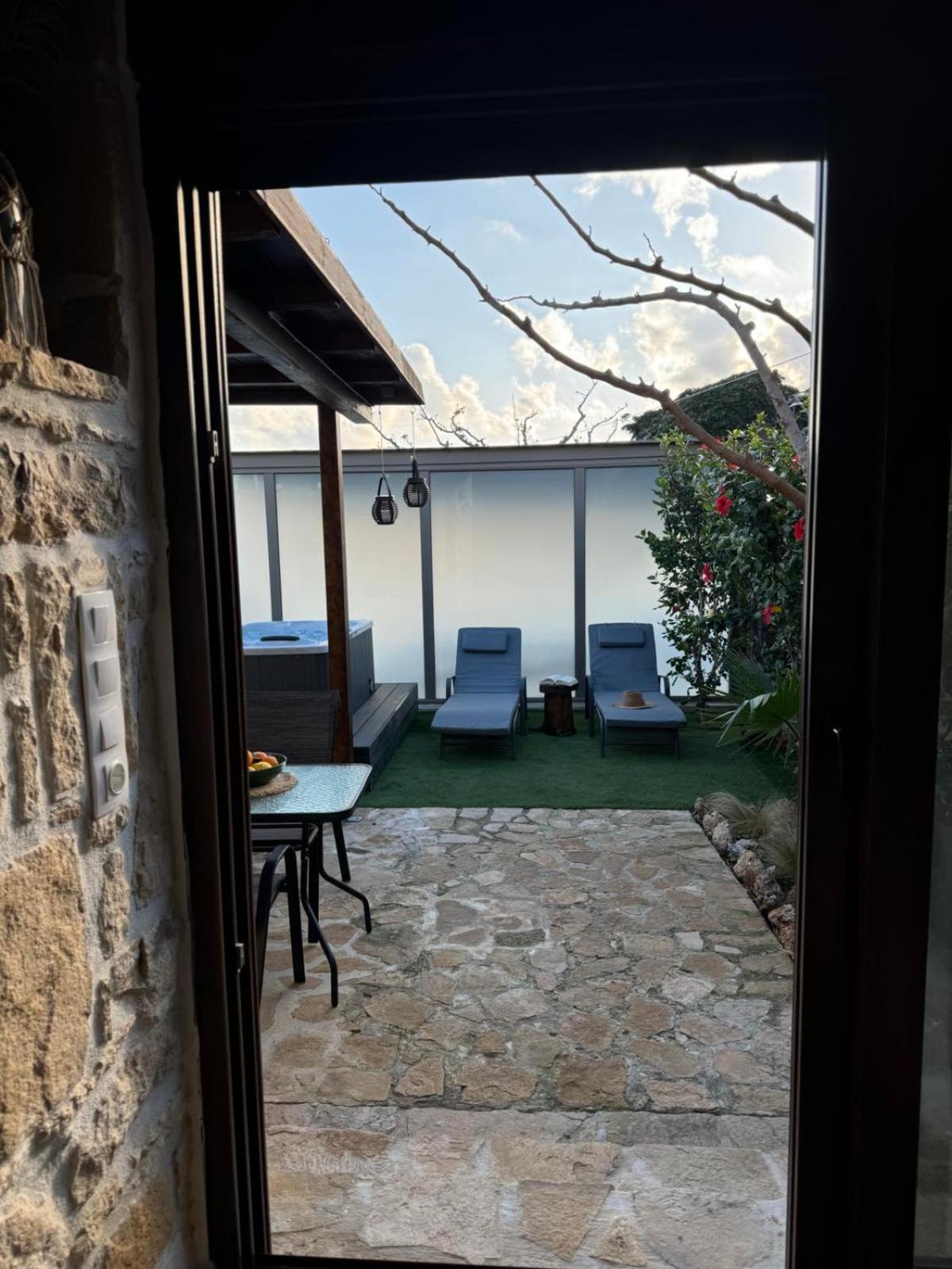 Studio Eleni - Oasis Holiday Houses Kokkinos Pirgos Buitenkant foto