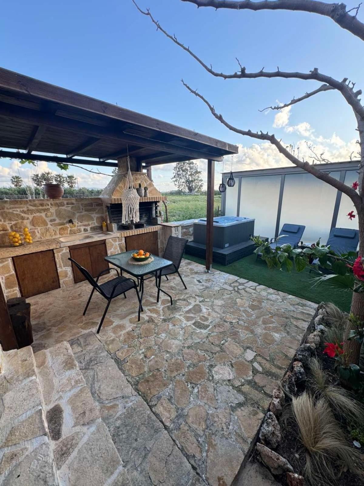 Studio Eleni - Oasis Holiday Houses Kokkinos Pirgos Buitenkant foto